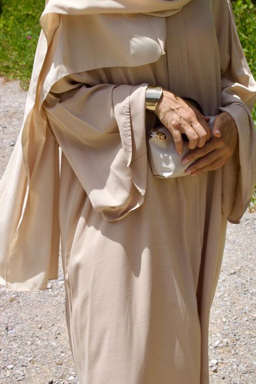 ABAYA ALMOND